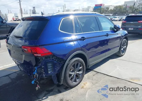 2022 Volkswagen Tiguan 2.0T Se из США, поврежденный, VIN 3VV3B7AX8NM026833